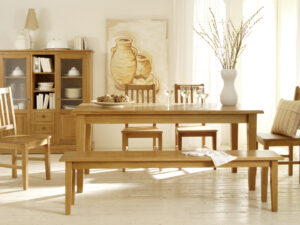 Esszimmer ANNA in Eiche massiv