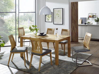 Tischgruppe LUNA in Eiche massiv