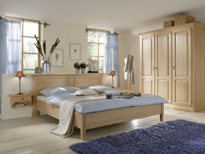 Schlafzimmer ANNA in Fichte massiv
